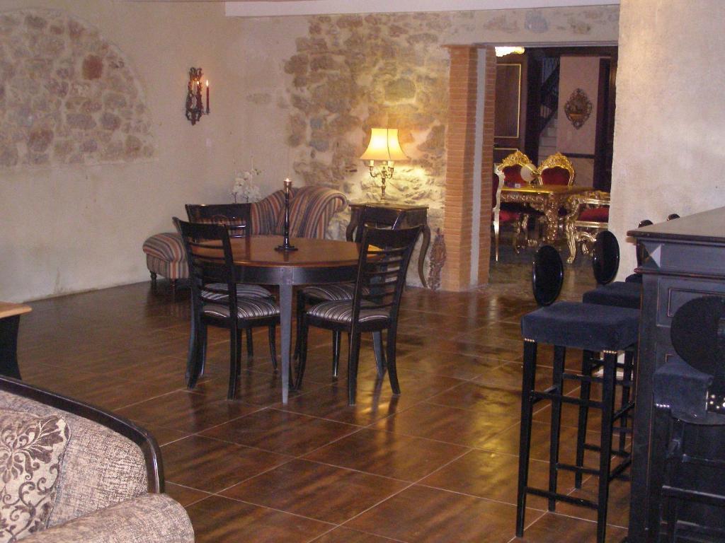 Le Relais Du Silence Chateau Lavail Labastide-dʼAnjou Dış mekan fotoğraf