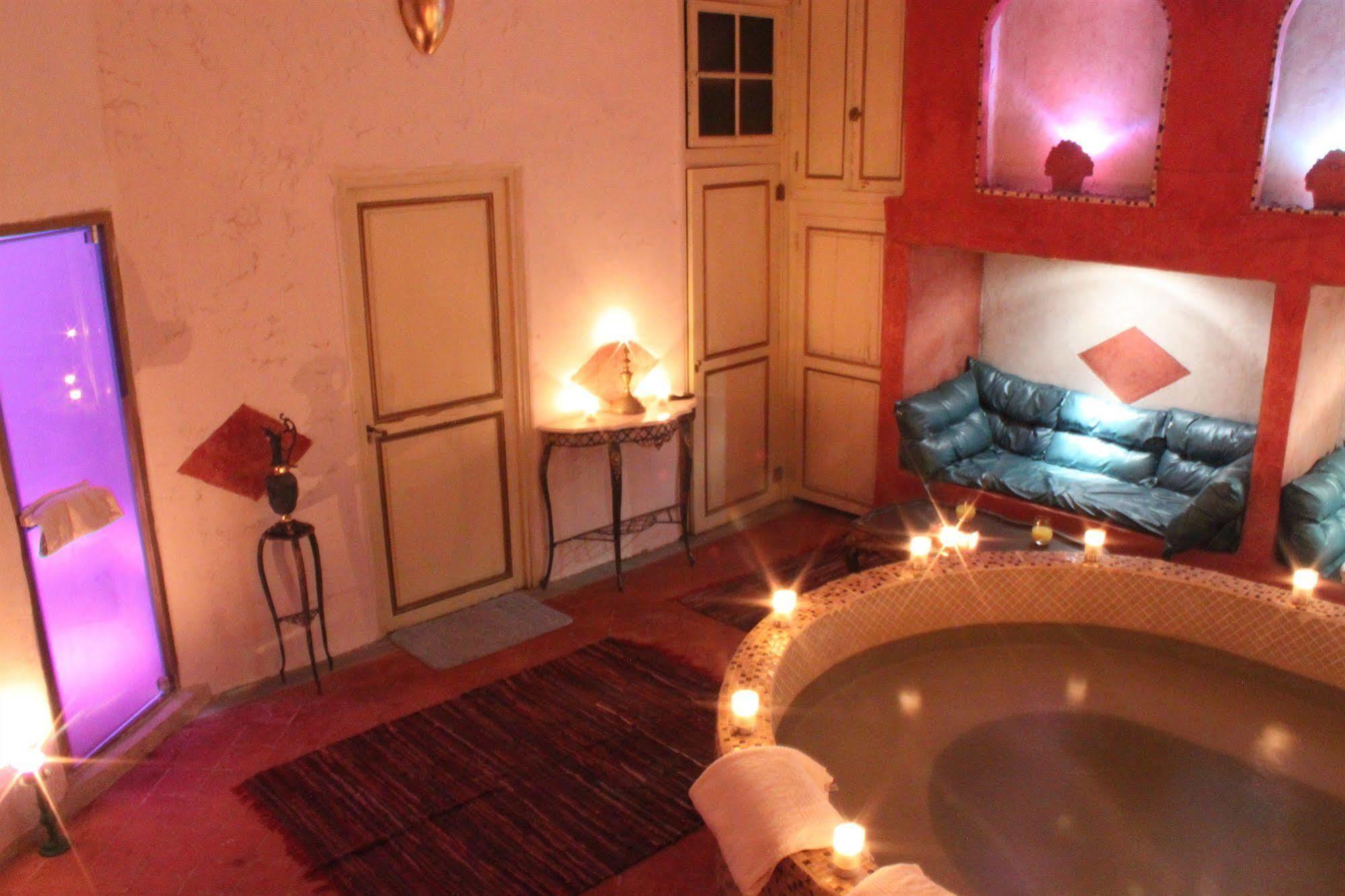 Le Relais Du Silence Chateau Lavail Labastide-dʼAnjou Dış mekan fotoğraf